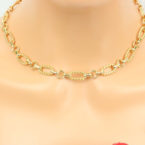 "Minimalist & Elegant Necklace Chain – Perfect for Women & Girls | UNVRC1588 - Picture 1 of 10